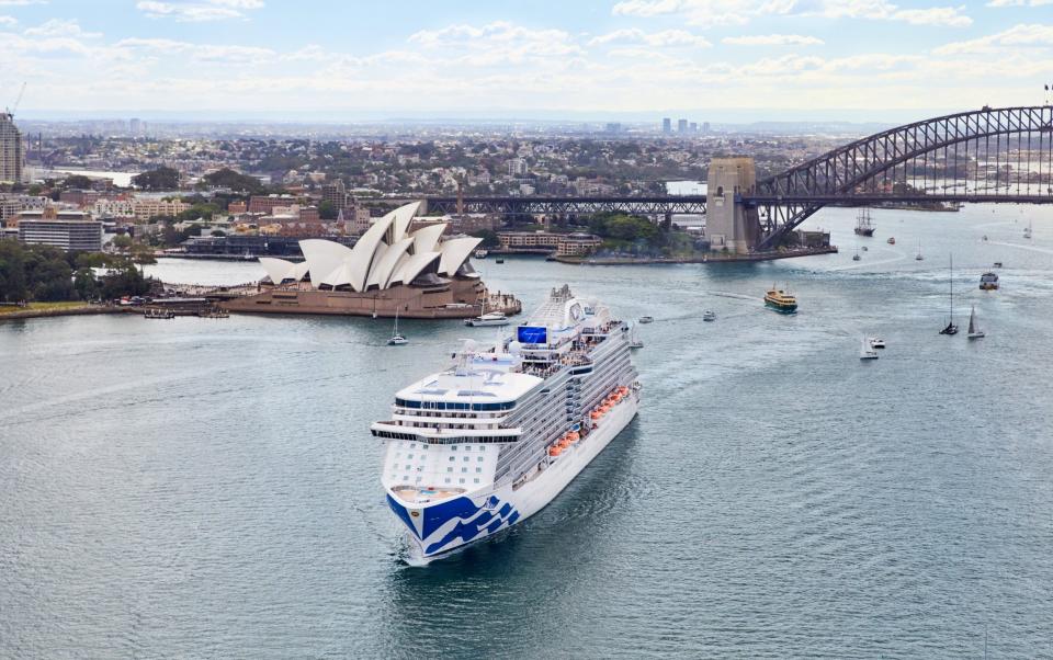 Princess World Cruise Majestic Princess in Sydney, Australia