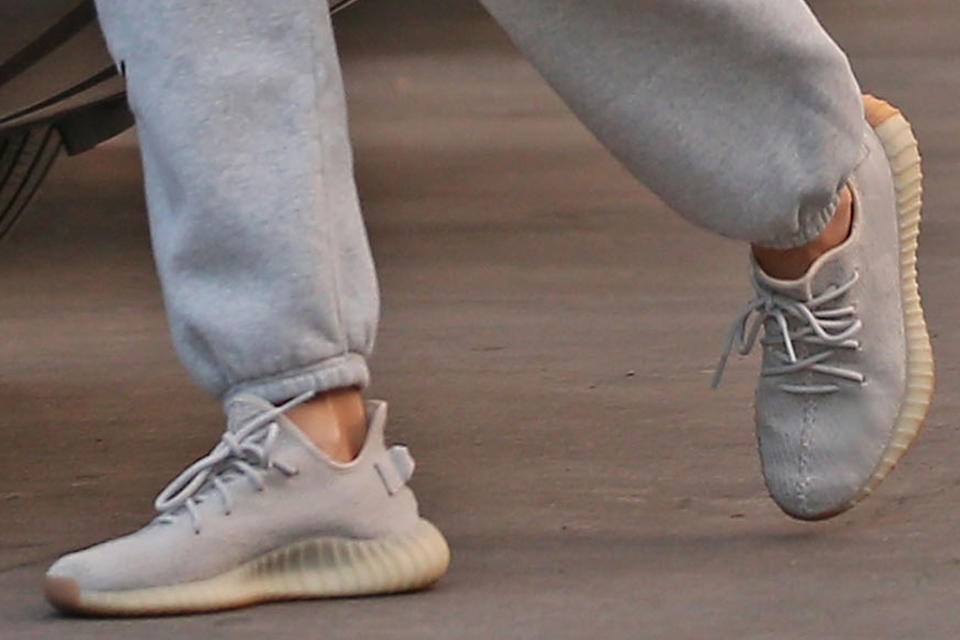 A closer view of Khloe Kardashian’s sneakers. - Credit: TheCelebrityfinder/MEGA