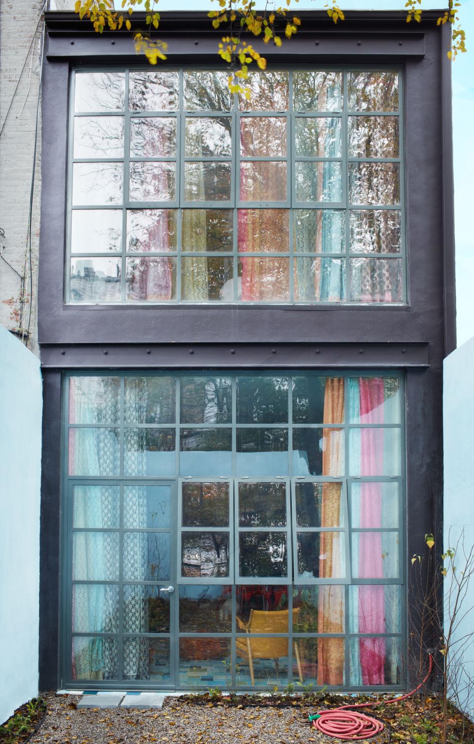 Artist Jorge Pardo Transforms his Bushwick Carriage House into a Livable Piece of Art