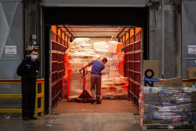 With Most Efficient Logistics, Wildberries Becomes Russia's Biggest Web  Retailer