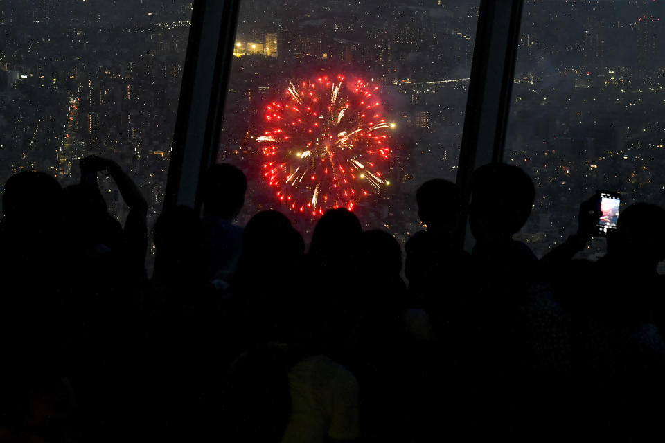 東京旅遊｜晴空塔看震撼花火大會！相隔4年再次開放、限定900人、特別營業時間睇隅田川花火