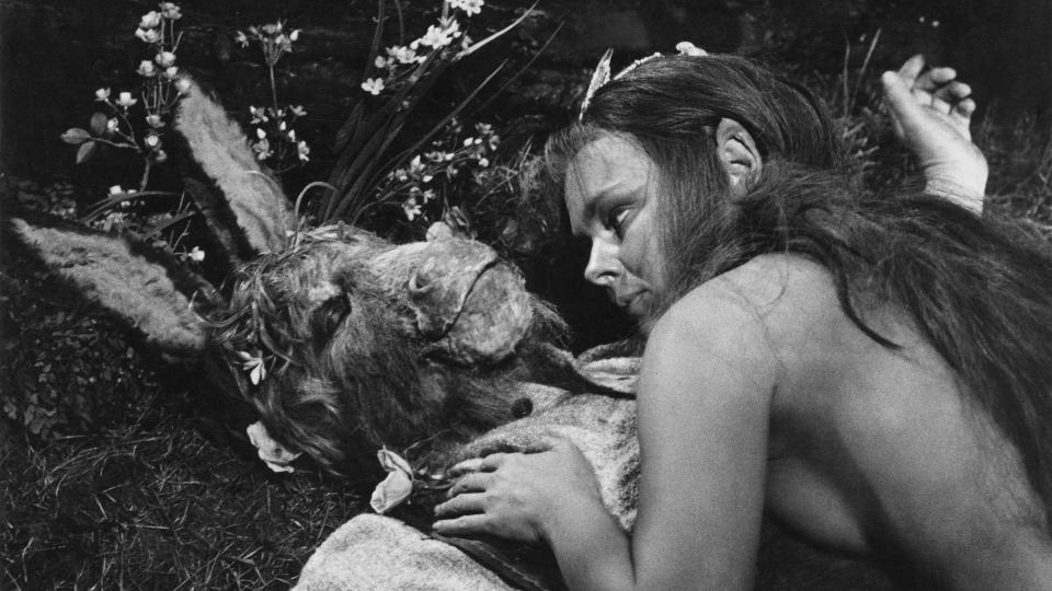 Judi Dench and Paul Rogers in the 1968 film version of A Midsummer Night's Dream. (Getty)