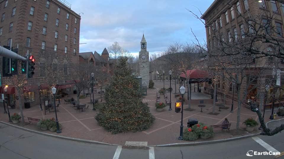 Centerway Square holiday displayed from 10 a.m. to 10 p.m. daily through Dec. 30, on HallmarkChannel.com cam livestream