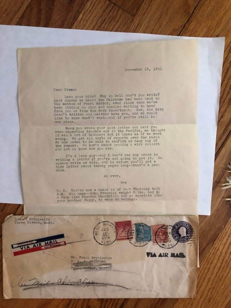 A letter written to Frank Hryniewicz from his older brother eight days after the attack on Pearl Harbor.