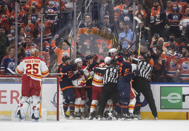 McDavid nets hat trick, Oilers douse Flames 5-2