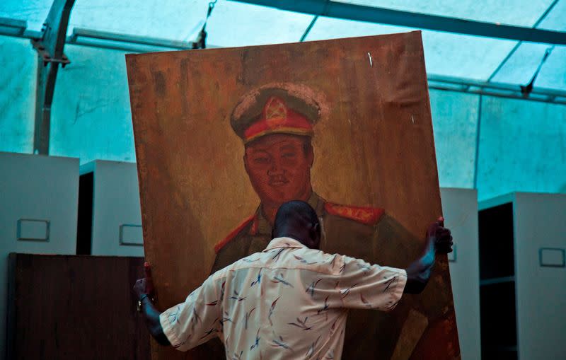 FILE PHOTO: A painting of former Sudanese President Jaafar Nimeiri