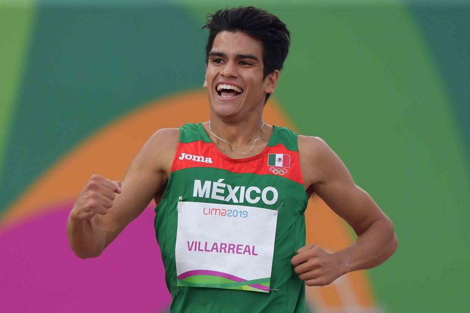 Mexico's Jose Villarreal celebrates after winning the Athletics Men's 1500m Final during the Lima 2019 Pan-American Games in Lima on August 8, 2019. (Photo by Luis Acosta / AFP)        (Photo credit should read LUIS ACOSTA/AFP/Getty Images)