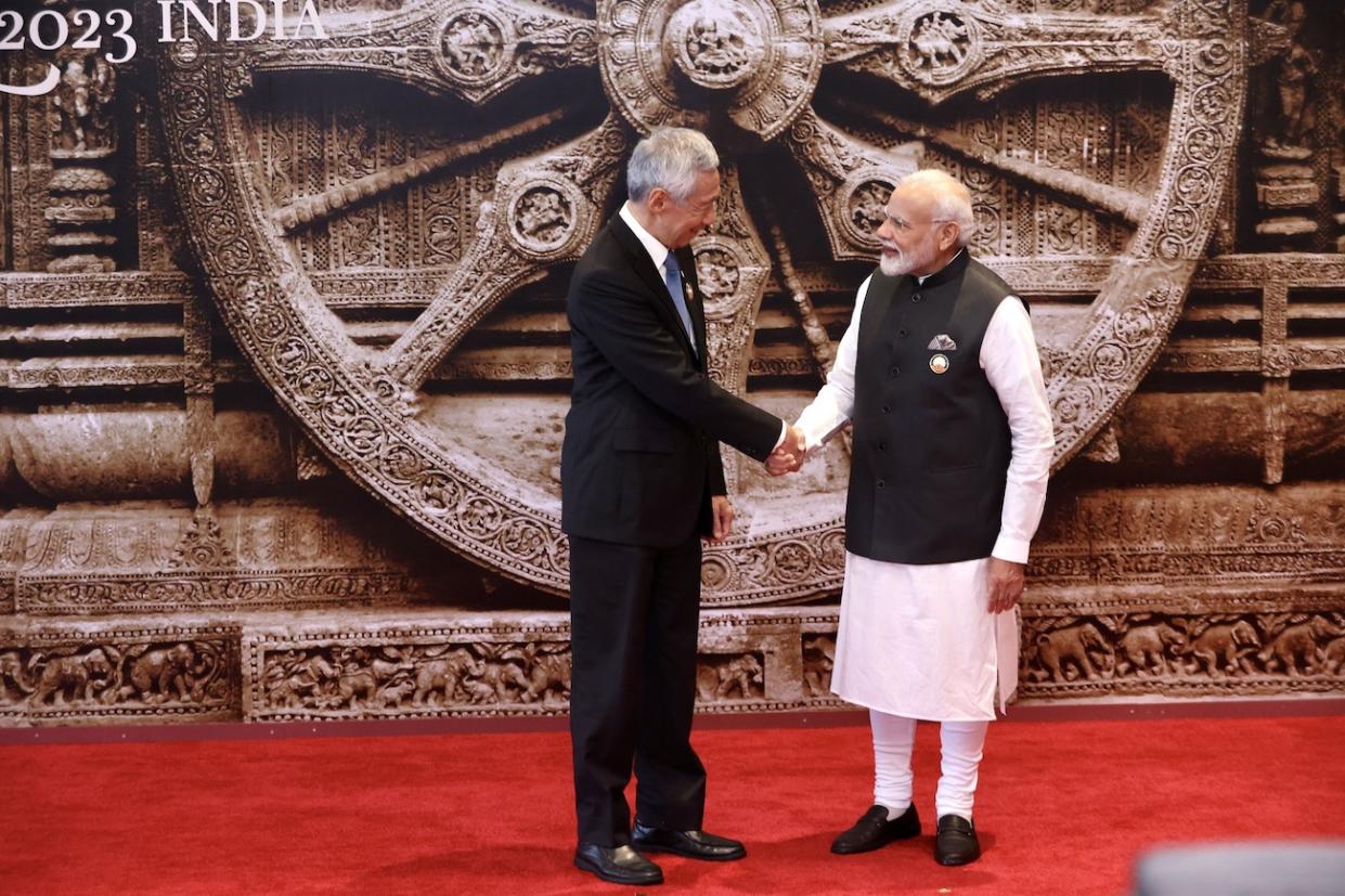 Prime Minister Lee's Arrival at G20 Summit: Red carpet welcome and friendly exchange with PM Modi 