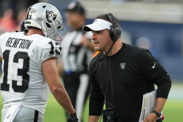 Raiders HC Josh McDaniels on lack of Hunter Renfrow targets 'he should've  gotten the ball more'