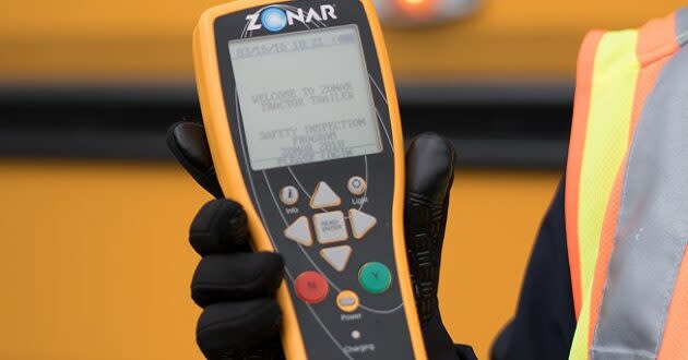 2010 Zonar Handheld Inspection Device (Zonar Systems Photo)