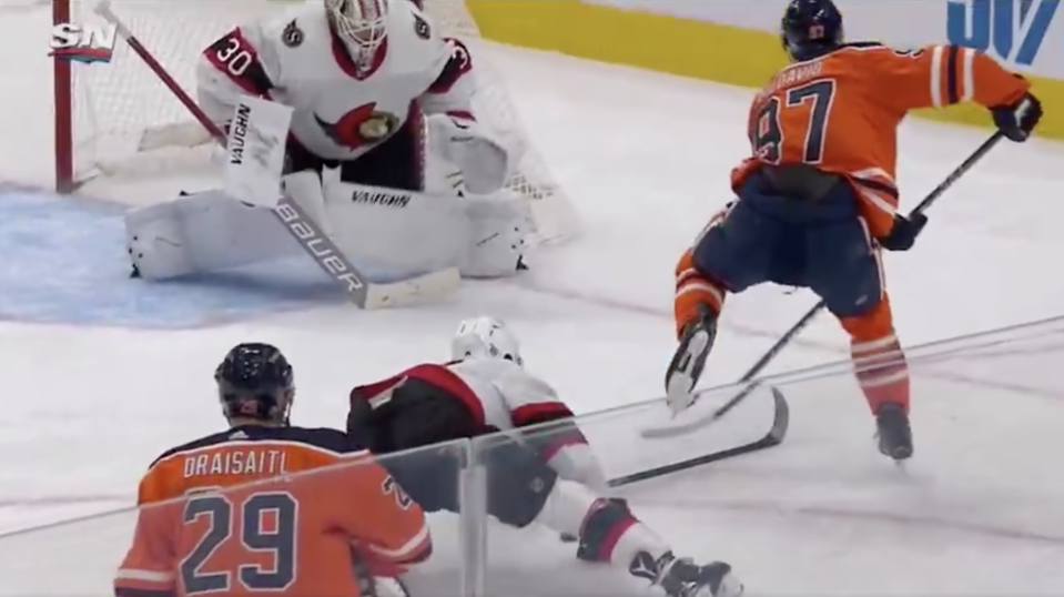 Connor McDavid and Leon Draisaitl put on an absolute clinic versus the Sens on Wednesday. (Twitter/Sportsnet)