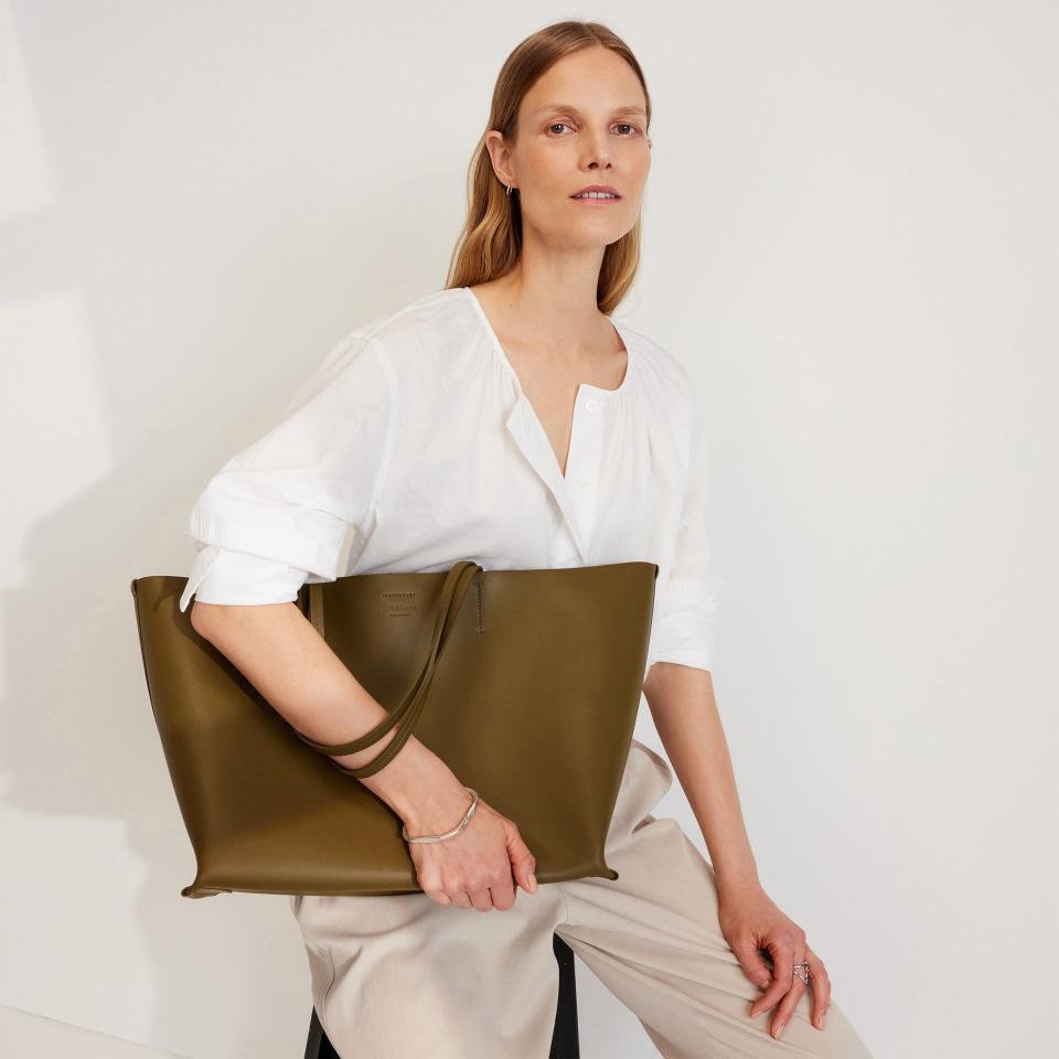 <p><a href="https://go.redirectingat.com?id=74968X1596630&url=https%3A%2F%2Fwww.everlane.com%2Fproducts%2Fwomens-luxe-italian-leather-tote-beech&sref=https%3A%2F%2F" rel="nofollow noopener" target="_blank" data-ylk="slk:Shop Now;elm:context_link;itc:0;sec:content-canvas" class="link ">Shop Now</a></p><p>The Luxe Italian Leather Tote</p><p>everlane.com</p><p>$165.00</p>