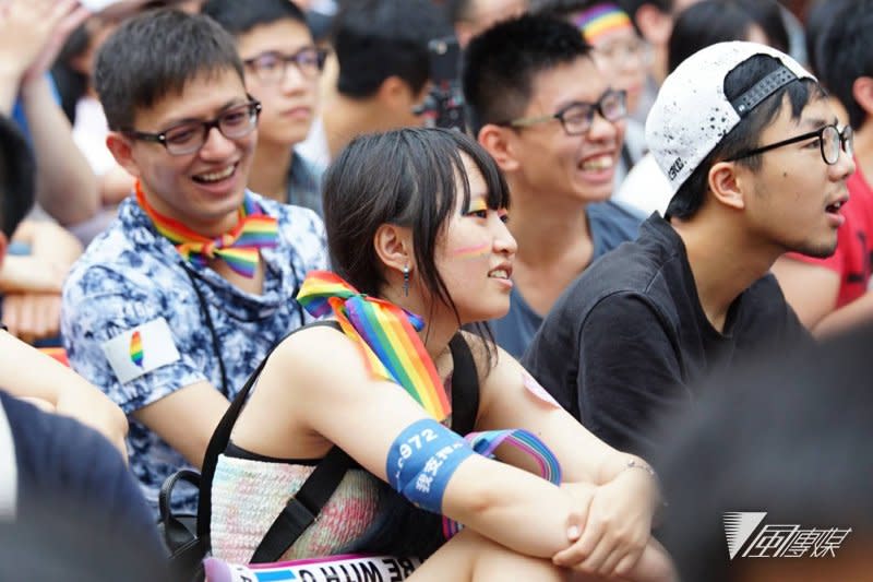 20170524-青島東路上挺同民眾 同性戀 婚姻平權 同志（盧逸峰攝）