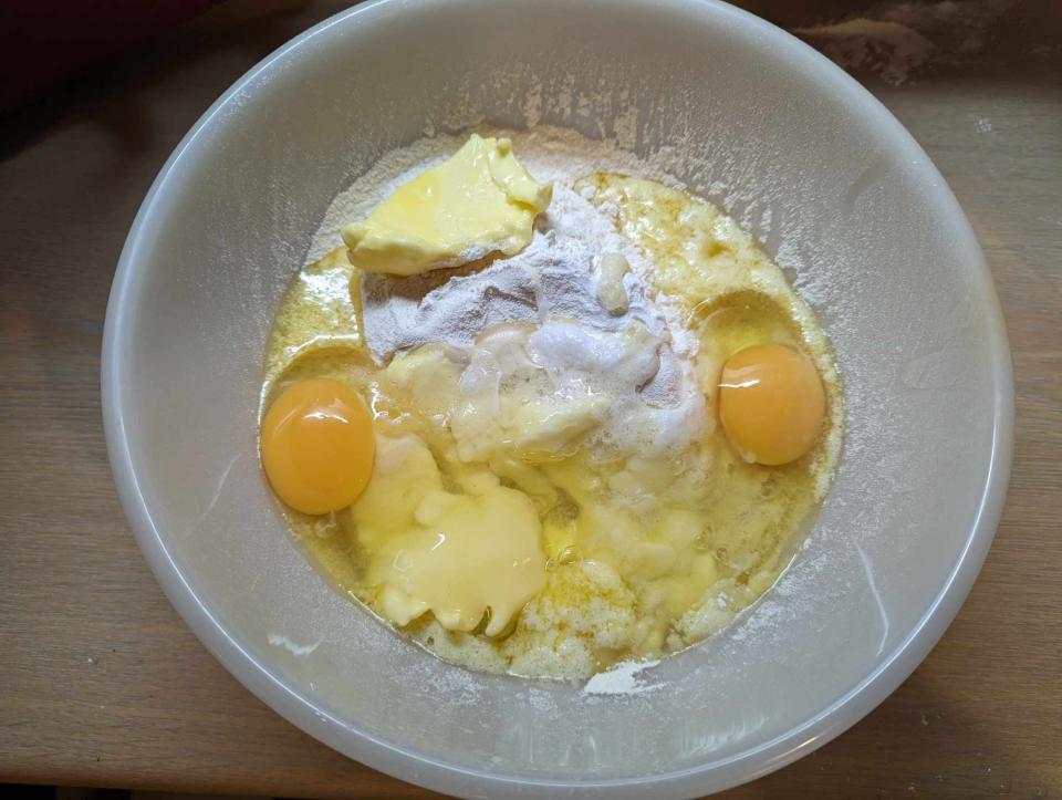 apple cake ingredient bowl