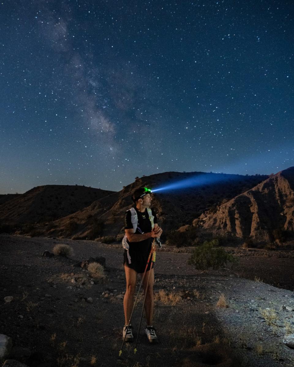 Zahab plant, in der heißesten Zeit des Jahres durchs Death Valley zu laufen - Copyright: Jesse Delgrosse