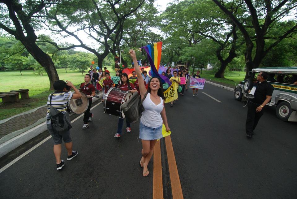 江松長合導的紀錄片《驕傲大選戰》聚焦為LGBT族群發聲的菲律賓政黨Ladlad的競選活動。（ Walking Iris Media提供）