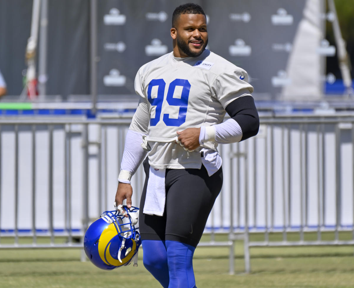 Why I like betting on Aaron Donald for 2021 NFL MVP - Turf Show Times