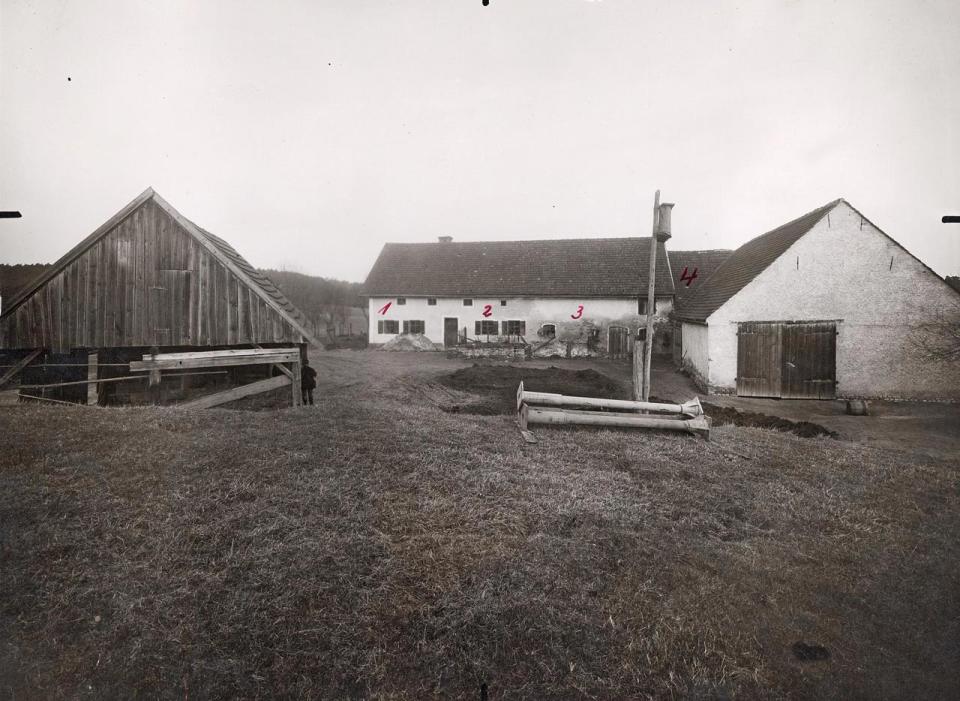 Der Einödhof Hinterkaifeck war der Schauplatz eines der grausamsten und rätselhaftesten Mordfälle der deutschen Kriminalgeschichte (Bild: Staatsarchiv München)