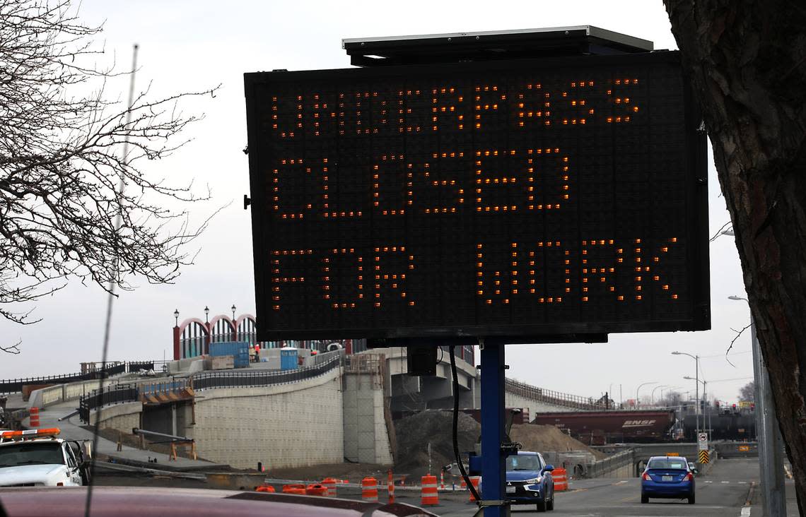 An electronic message board warns drivers of the pending closure of the Lewis Street underpass. Traffic will be rerouted until the new overpass opens.