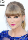 Taylor Swift added a pop of colour to her cobalt blue frock at the <a href="http://uk.lifestyle.yahoo.com/photos/billboard-awards-2013-best-and-worst-dressed-list-slideshow/" data-ylk="slk:Billboard Music Awards;elm:context_link;itc:0;sec:content-canvas;outcm:mb_qualified_link;_E:mb_qualified_link;ct:story;" class="link  yahoo-link">Billboard Music Awards</a>.<br><br>[Rex]