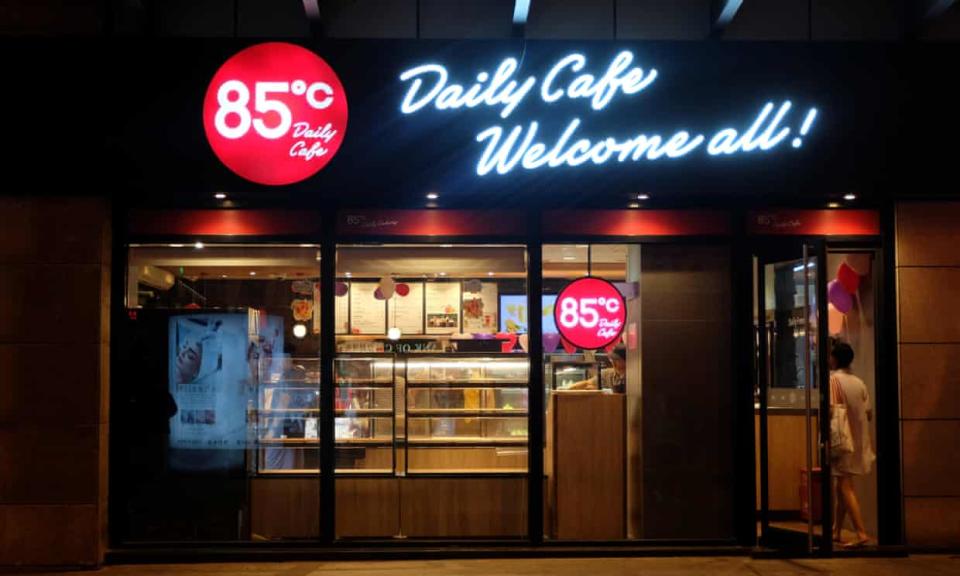 Taiwanese cafe chain 85 Degrees has been caught in a new underpayment scandal. (Source: China Stringer Network/Reuters)