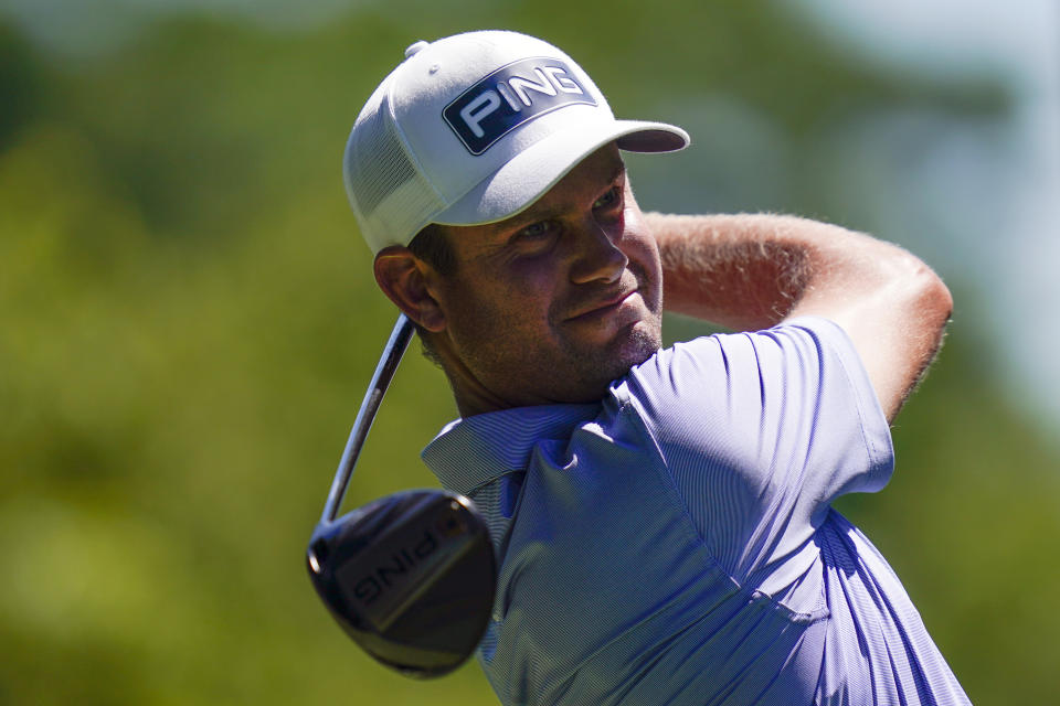 Harris English hits off the fourth tee during the third round of the Travelers Championship golf tournament at TPC River Highlands, Saturday, June 25, 2022, in Cromwell, Conn. (AP Photo/Seth Wenig)