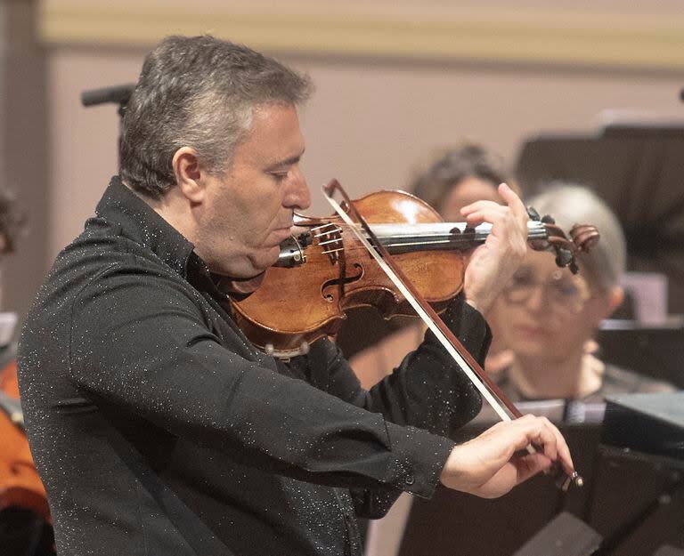 El violinista Maxim Vengerov, en el escenario del Colón