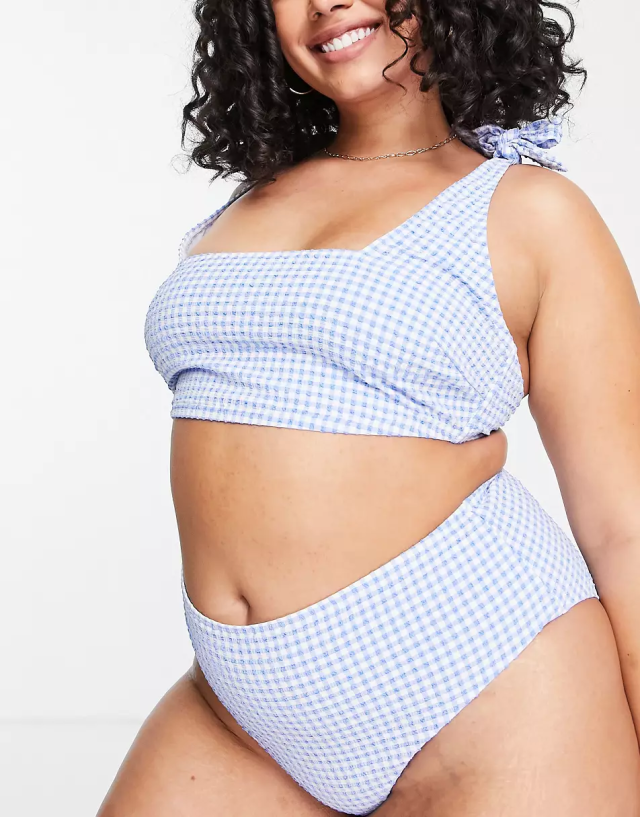 If You Have a Smaller Chest, You're Gonna Adore These Cute Swimsuits