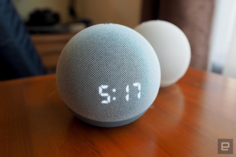 Amazon Echo Dot (2020) with clock