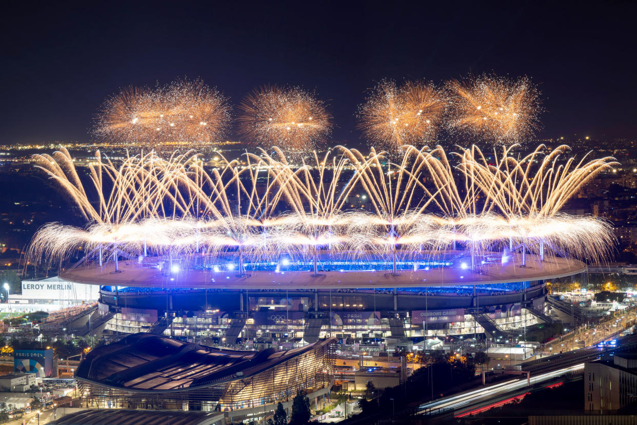 dpatop - 12 August 2024, France, Paris: Olympics, Paris 2024, Stade de France, fireworks over the stadium. Photo: Sebastian Kahnert/dpa (Photo by Sebastian Kahnert/picture alliance via Getty Images)