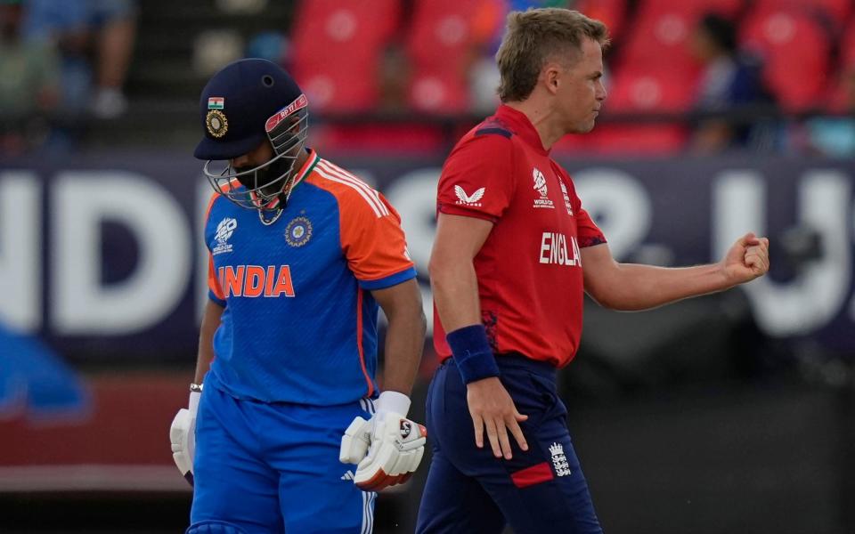 Sam Curran celebrates wicket of Rishabh Pant