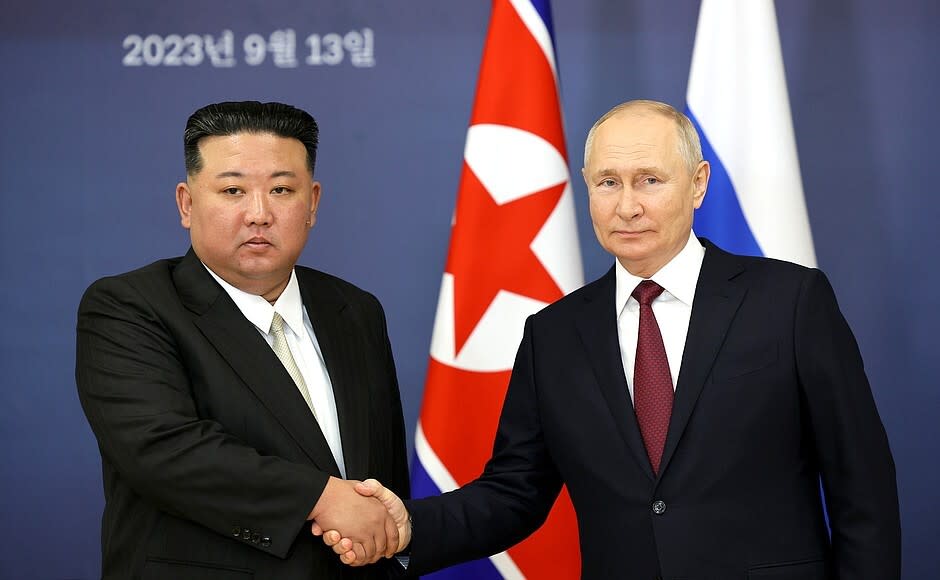 北韓領導人金正恩13日與俄羅斯總統蒲亭(Vladimir Putin)會晤。 (圖:克宮)