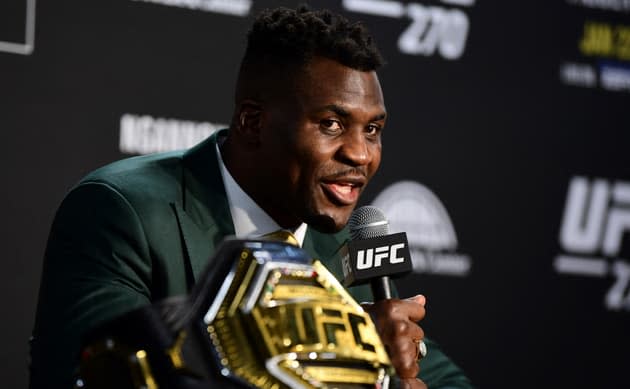 Francis Ngannou de retour en boxe anglaise ?