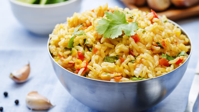 Seasoned rice with vegetables