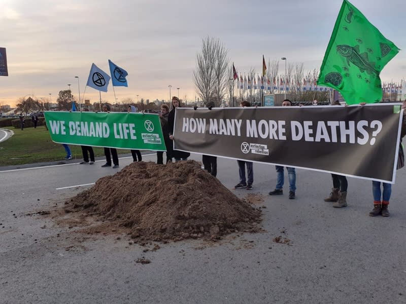 （取自Extinction Rebellion Spain推特）