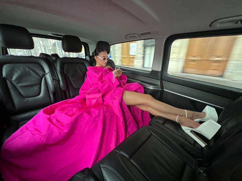 “En route to the Valentino SS23 show. The traffic in Paris was extra crazy this season and I was so scared I was going to miss the show. Luckily I arrived right before the show started. Literally as Zendaya walked in, someone almost stepped on my train and she was so sweet to stop everyone to make sure no one did.”