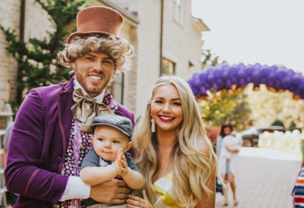 Freddie Freeman dressed up as Willy Wonka for his son Charlie's first  birthday