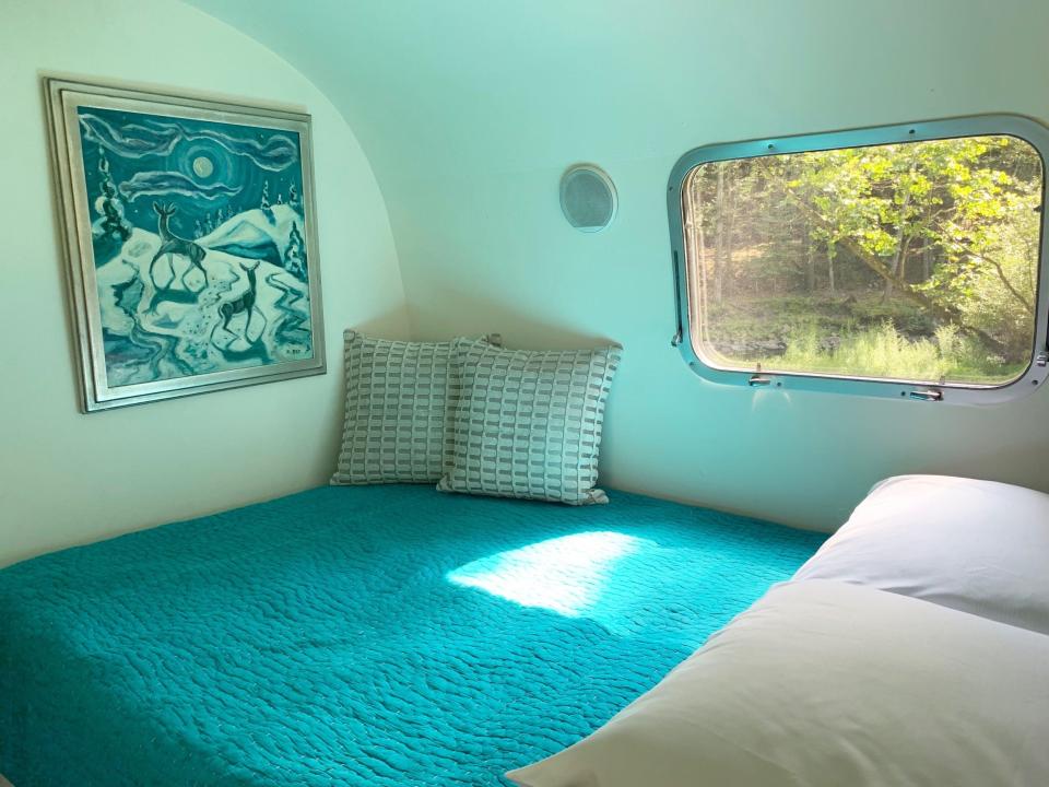 Bed Roberta  - Hudson Valley Airstream