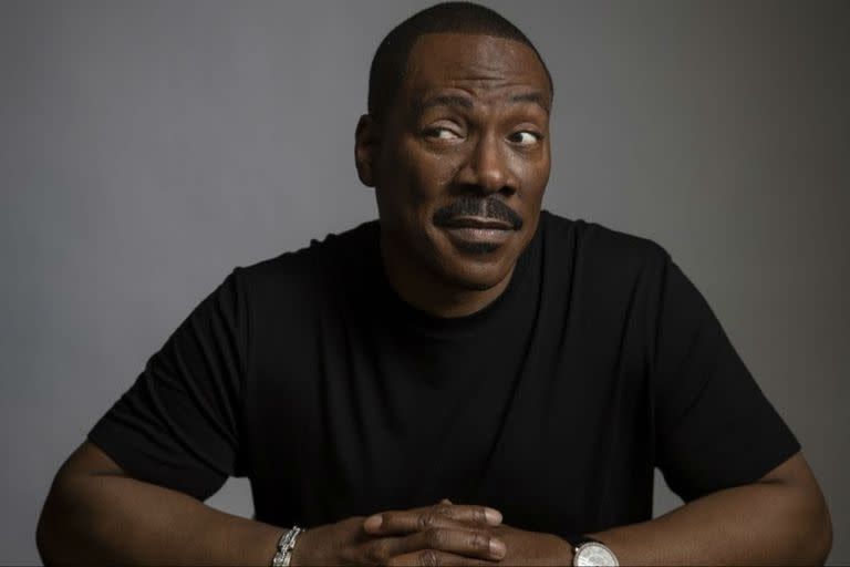 Eddie Murphy se horroriza al escuchar sus monólogos homofóbicos de comienzos de los 80