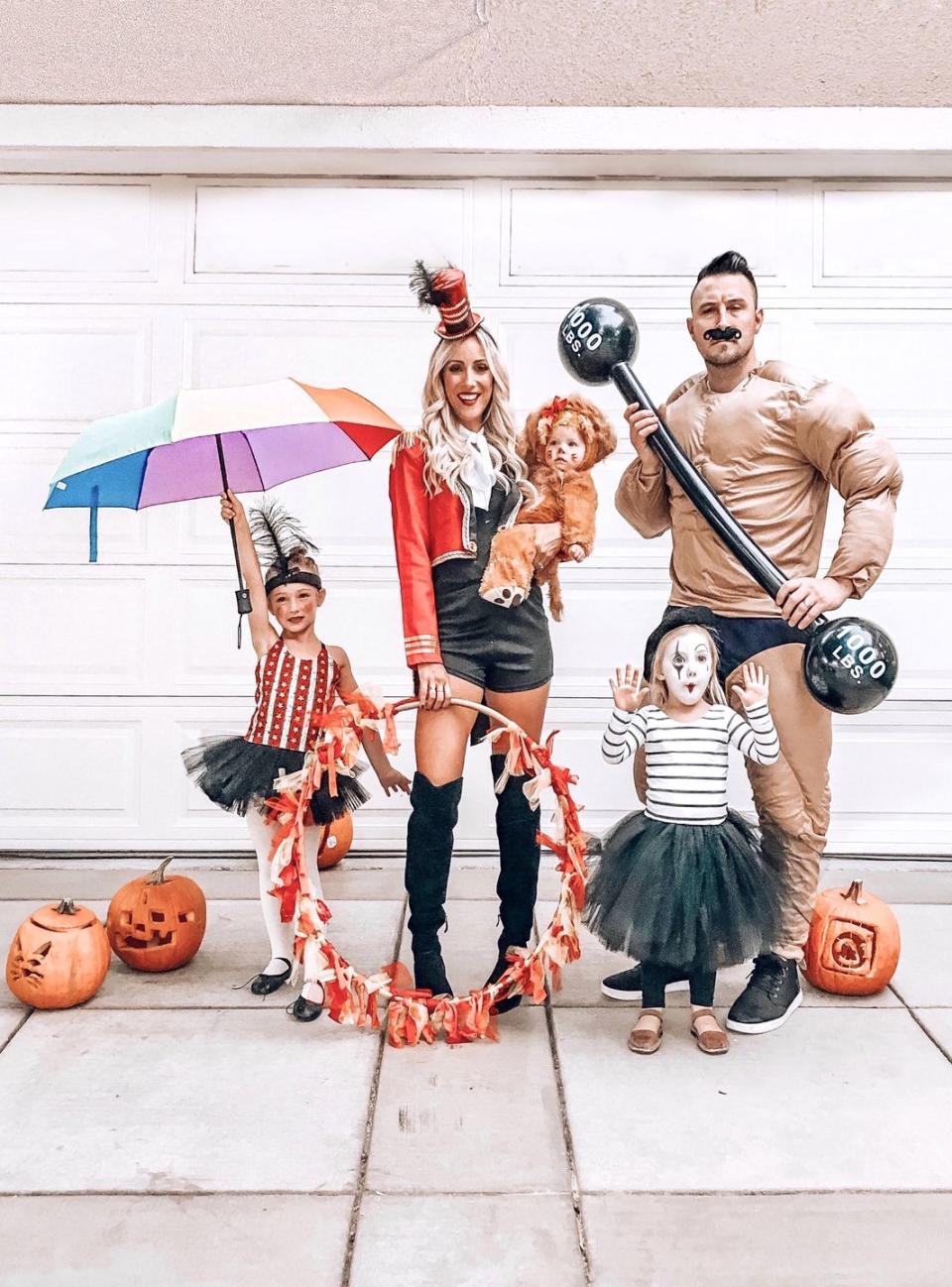 Family Circus Costume