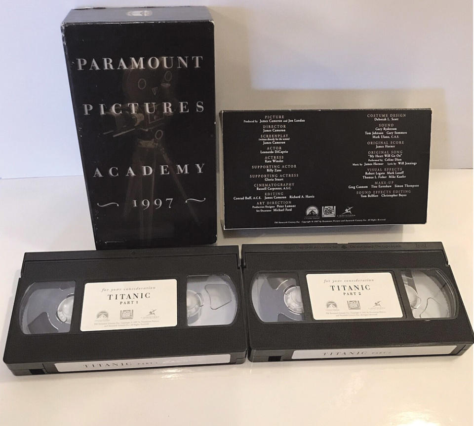 VHS screeners of Titanic (requiring two cassettes) were sent to Academy voters.