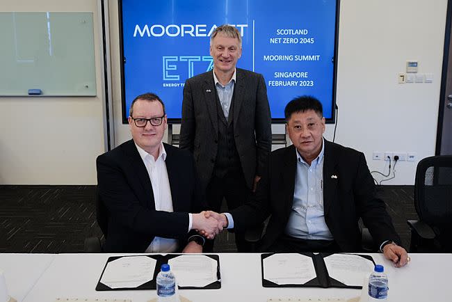 Mr Sim Koon Lam, CEO of Mooreast (right), alongside Mr Andy Rodden (left), Director, Offshore Renewables of ETZ Ltd, signed a Collaboration Agreement in the presence of Mr Ivan McKee (centre), Minister for Business, Trade, Tourism and Enterprise to explore establishing a manufacturing facility in Aberdeen, Scotland