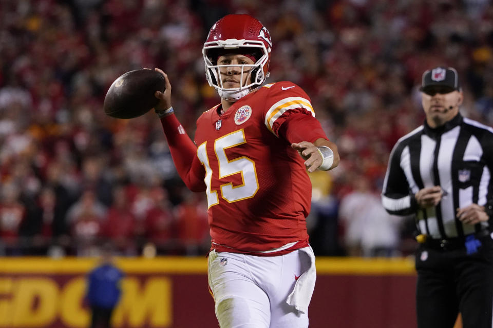 Patrick Mahomes won't be easy to land in a fantasy trade, but it's worth paying up for the star QB if you can swing a deal. (AP Photo/Ed Zurga)