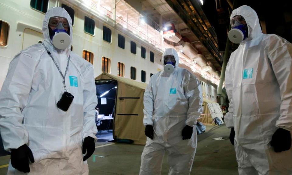 NSW police prepare to board the Ruby Princess to search for evidence on Wednesday evening