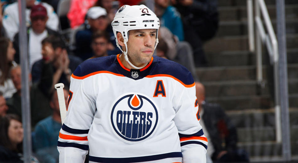 Milan Lucic has an opinion on DeMar DeRozan. (Getty)