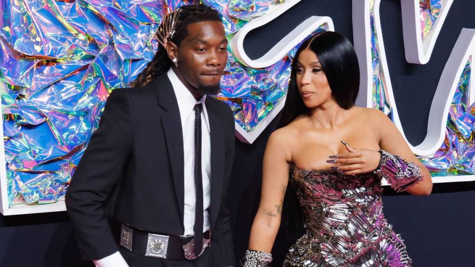 Estranged couple Cardi B and Offset will both perform at the Fontainebleau Hotel for New Year’s Eve, at different venues