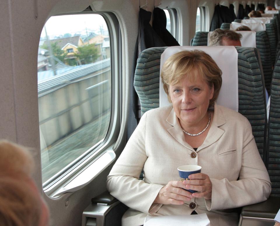 Angela Merkel Shinkansen