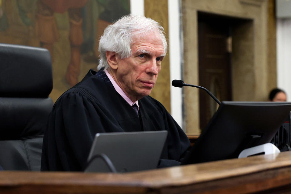 Arthur Engoron presides over closing arguments (Shannon Stapleton / Getty Images pool file)