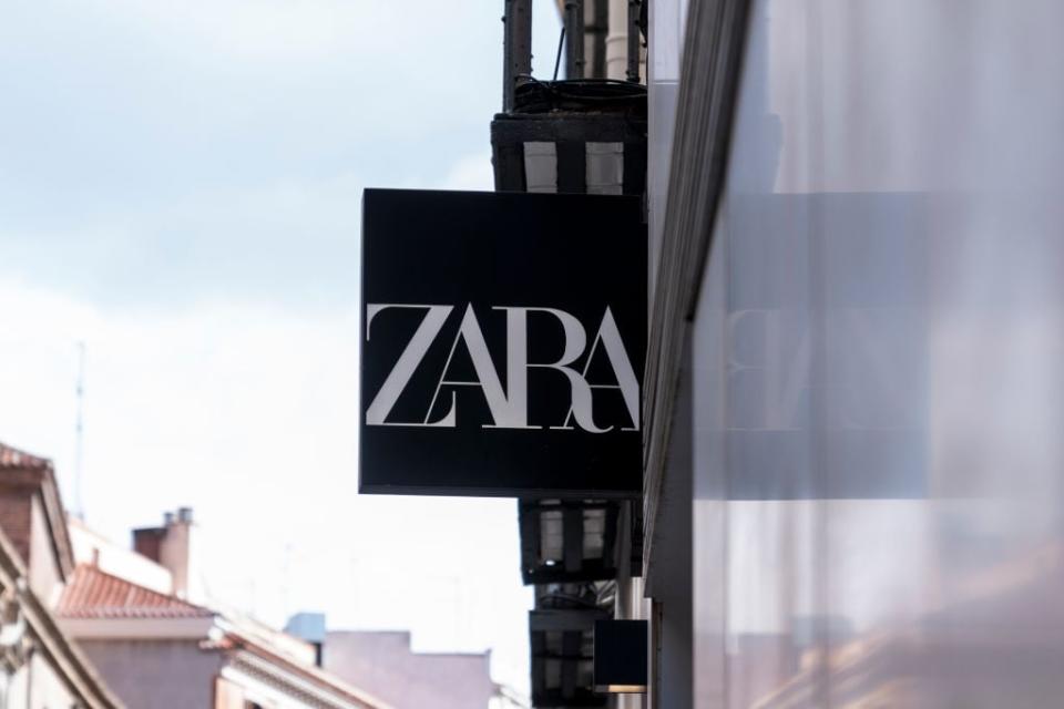 Inditex, die Mutter hinter Mode-Händlern wie Zara und Bershka hatte bereits im März alle Geschäfte in Russland geschlossen.  - Copyright: A. Perez Meca/Europa Press via Getty Images