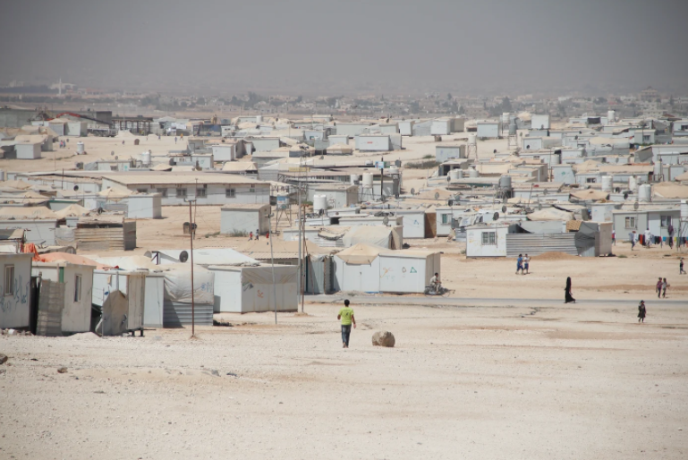 Trailers providing accommodation for some 77,000 Syrian refugees are seen at the Zaatari refugee camp in Jordan.   / Credit: Adeline Guerra/Oxfam